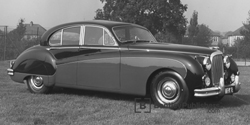 Jaguar Mark VIII