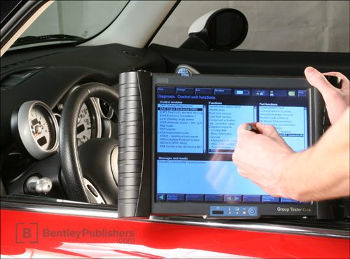 Factory scan tool being used to check power supply (Term. 30)